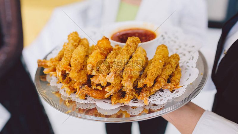 休闲食品与零食代餐：本质区别与选购要点