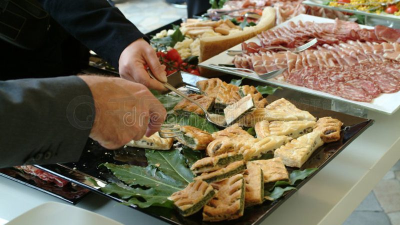 食品代加工材质选择与使用流程揭秘**